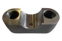 Крышка направляющего колеса