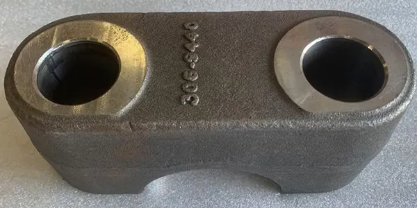 Крышка направляющего колеса